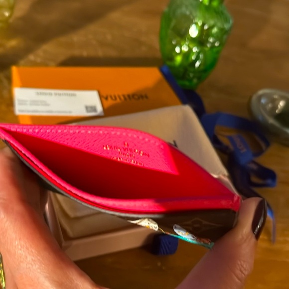 LV limited edition Card holder - Picture 6 of 6